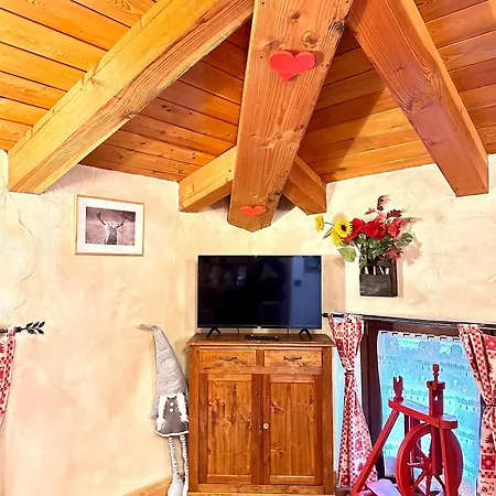 La Maison De Julie Apartment *