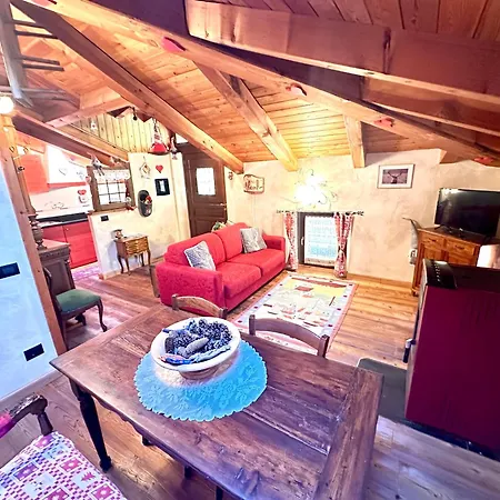 La Maison De Julie